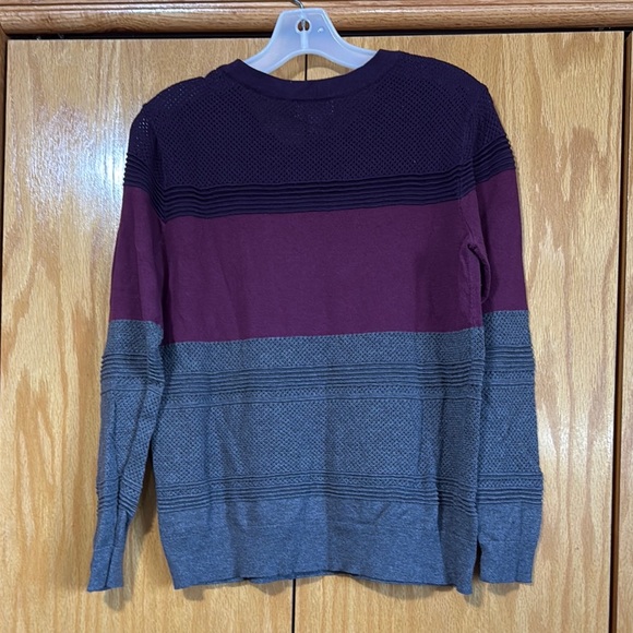 Purple and Gray Knit Sweater - Picture 5 of 5